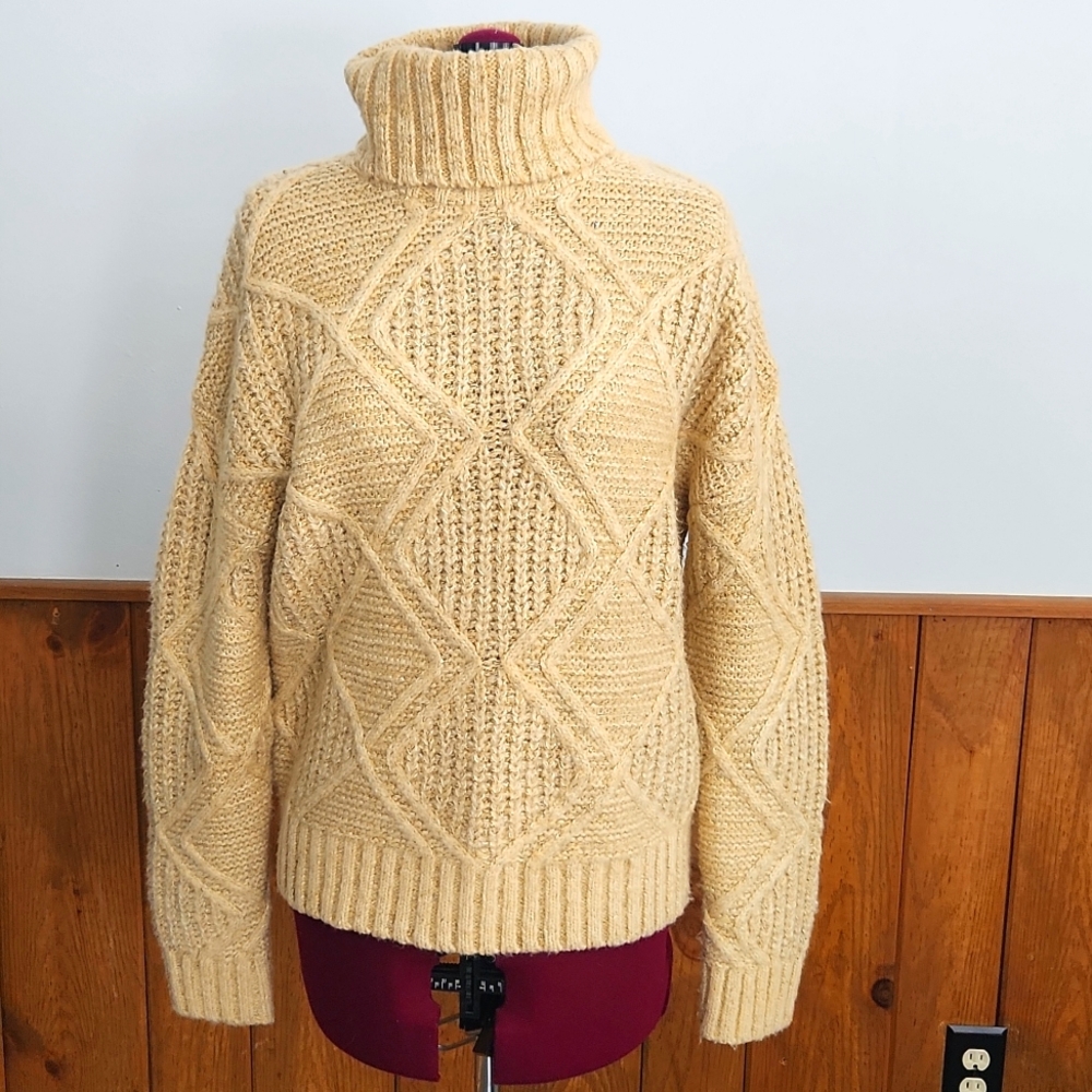 Caslon Winter Sweater, size S
